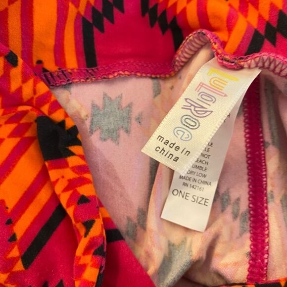 1457 LuLaRoe Leggings Size OS Pink And Orange Abstract Zigzag Print New - Picture 3 of 4